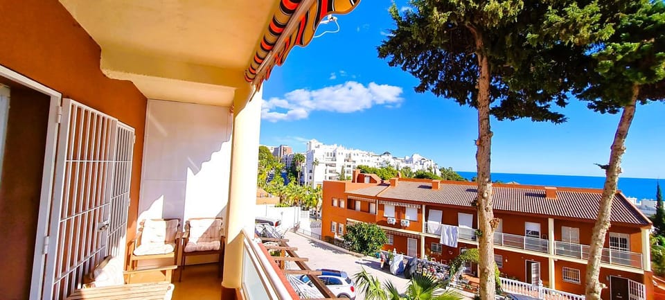 Balcony/Terrace, City view