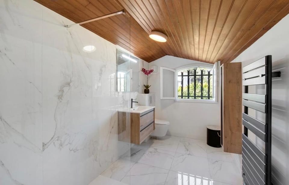 Magnifique villa avec piscine Villa in Saint-Raphael