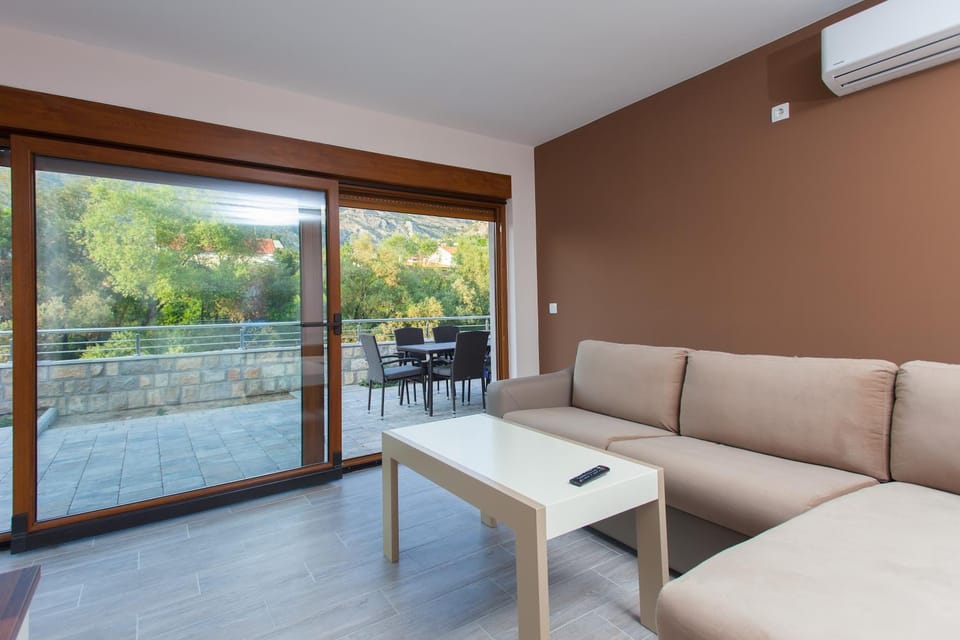 Balcony/Terrace, Living room, Seating area