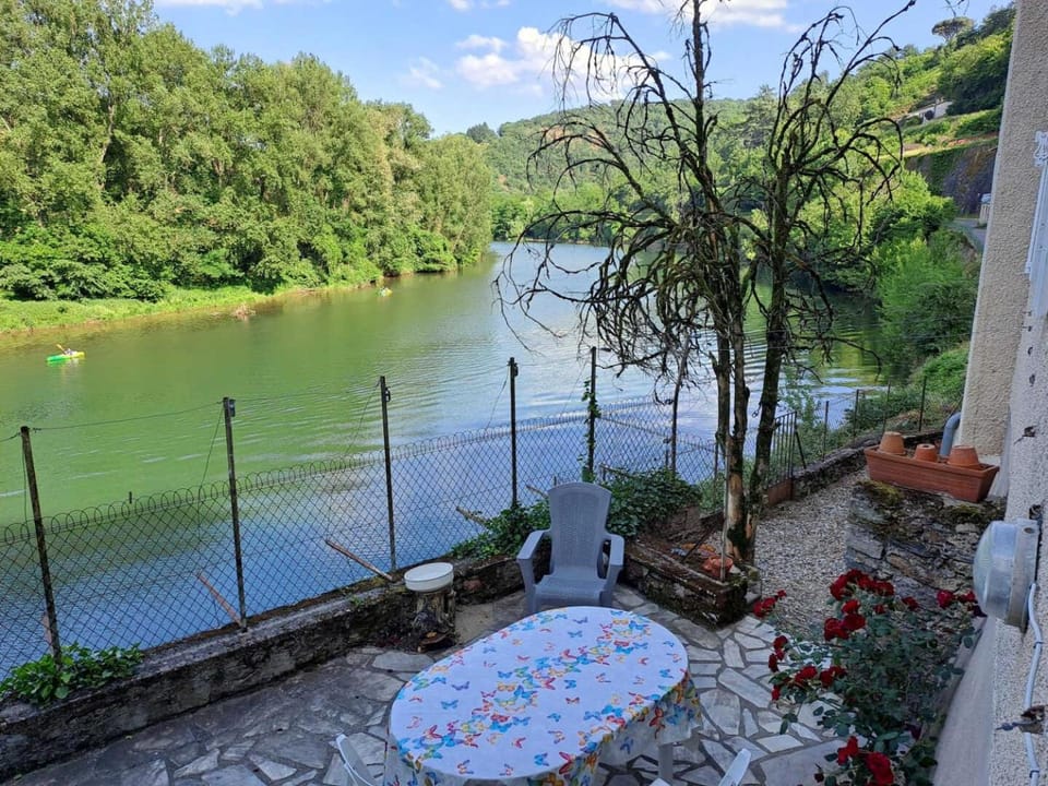 Les reflets du tarn House in Occitanie