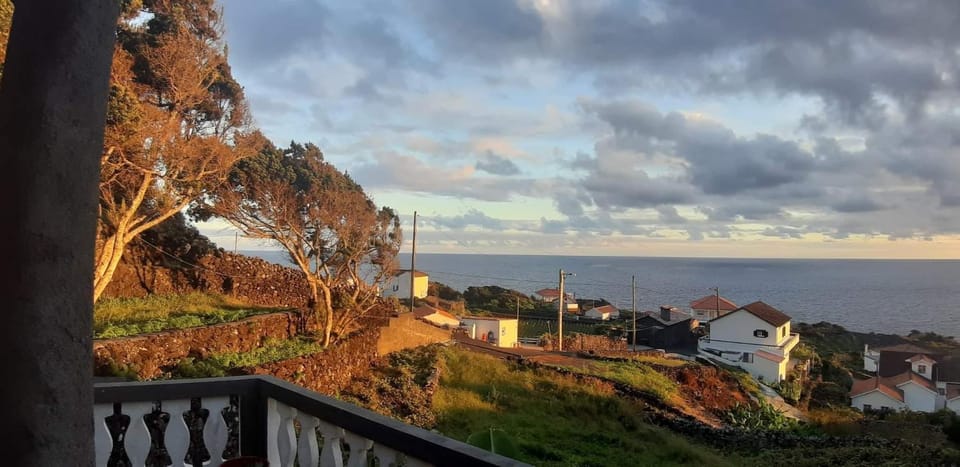 Natural landscape, Balcony/Terrace, Beach, River view, Sea view
