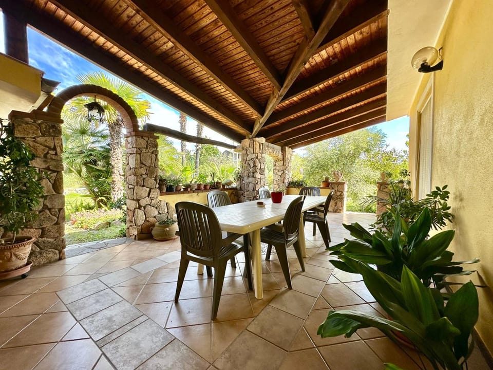 Seating area