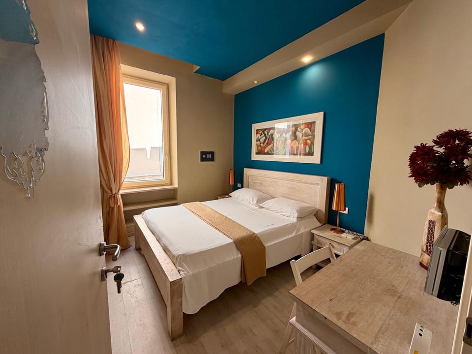 Bed, Bedroom, City view