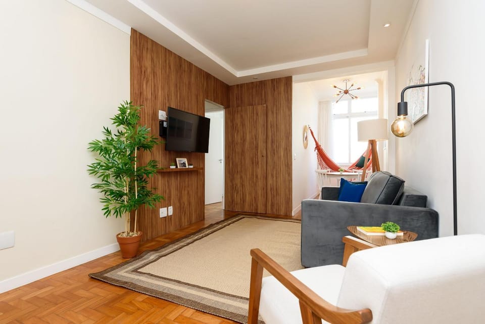 Apt in Leblon 300m from the beach |ADP 386/603 Apartment in Rio de Janeiro