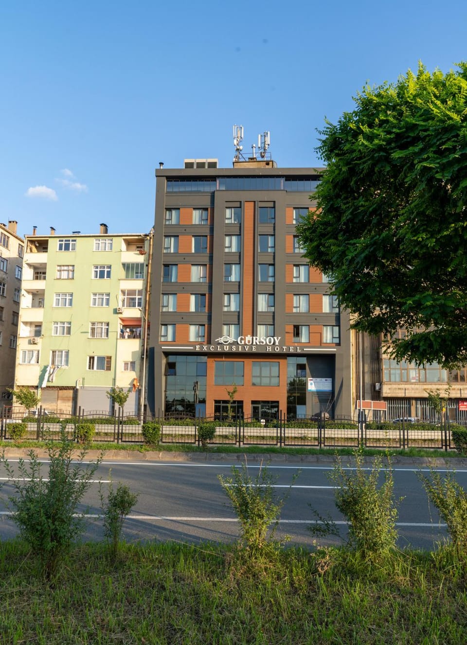 Property building, Balcony/Terrace