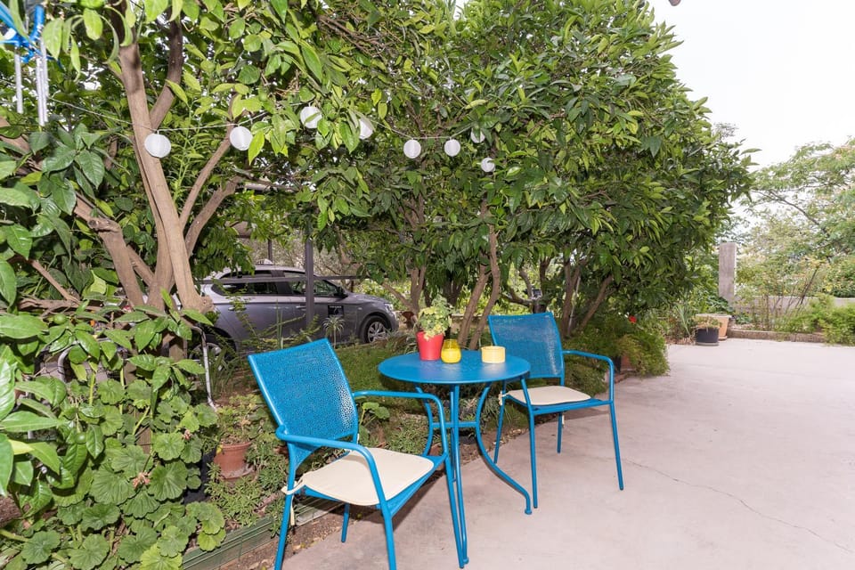Patio, Garden, Balcony/Terrace