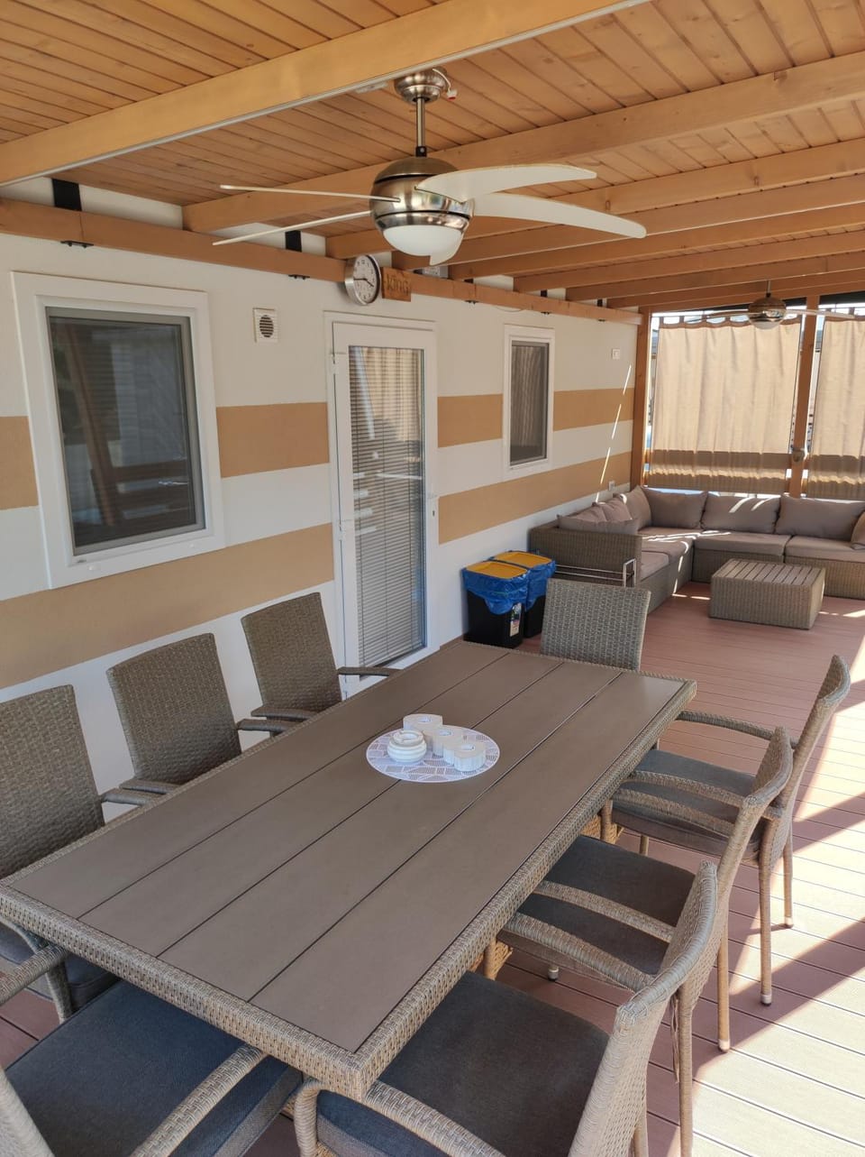 Patio, Seating area, Dining area