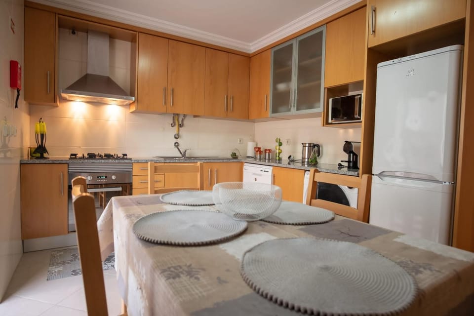 Dining area, dishwasher, minibar, pet friendly, stove, washing machine, kitchen