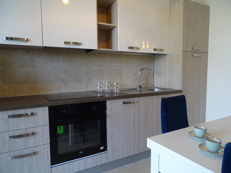 Coffee/tea facilities, Kitchen or kitchenette, dishwasher, pet friendly, stove