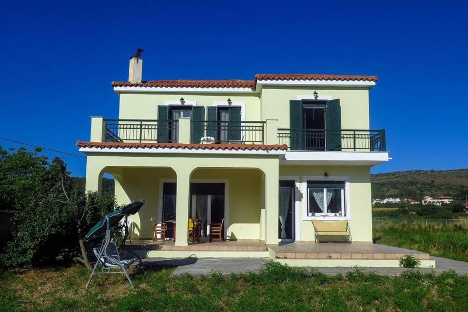 Villa Rania: Ευάερη βίλα με θέα τη θάλασσα Villa in Cephalonia