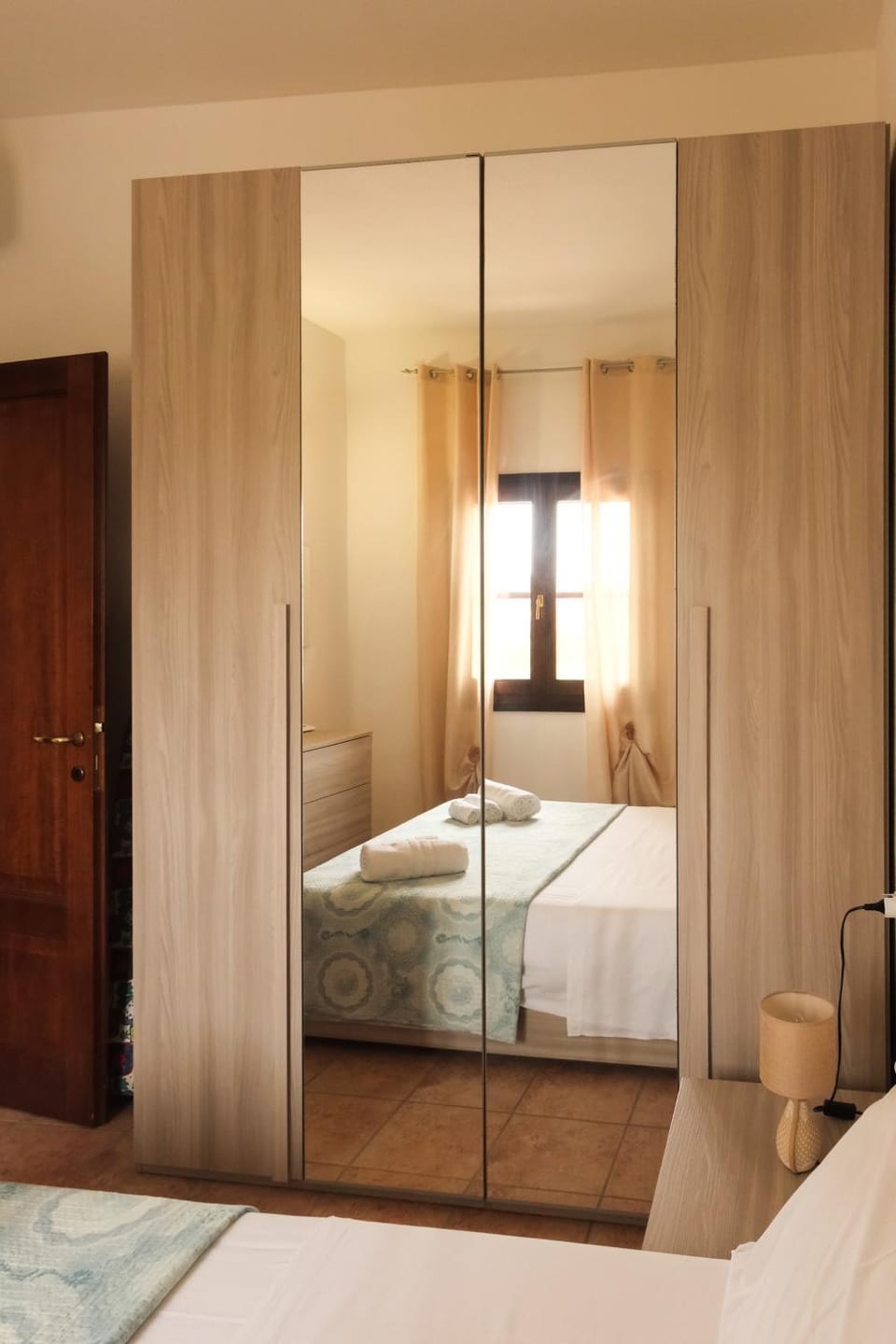 Bed, wardrobe