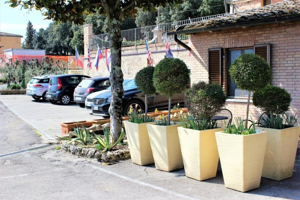 Hotel Porta Romana - LuceHotels Hotel in Siena