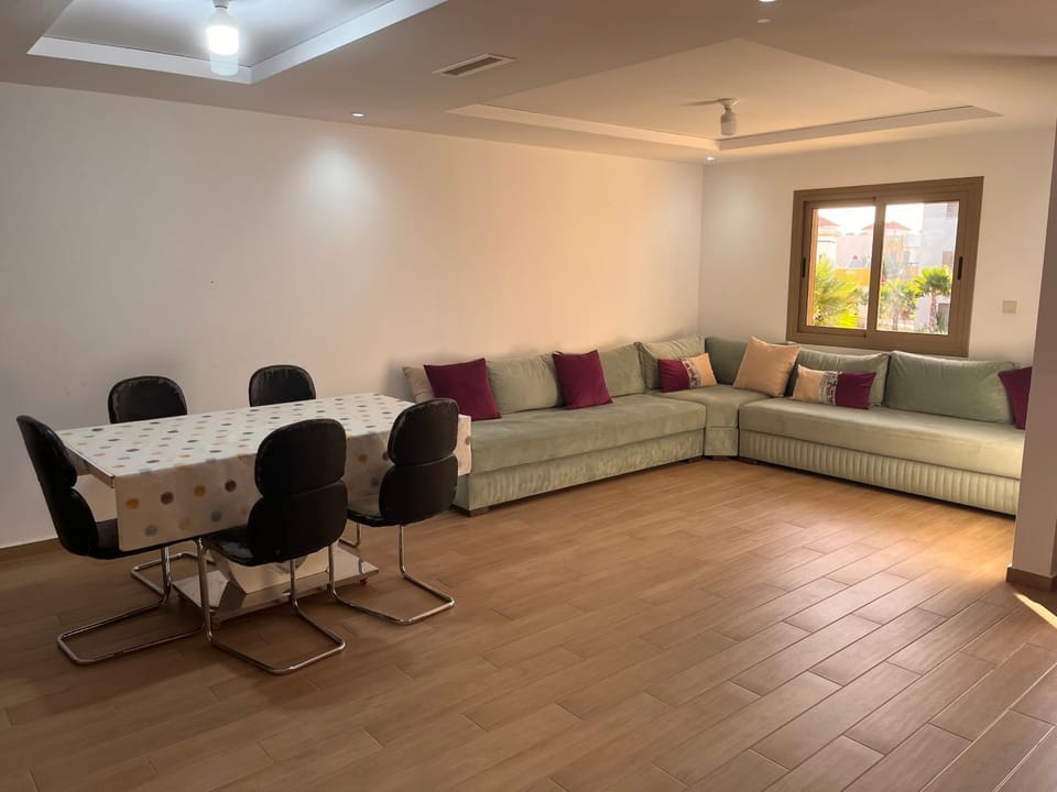 Luxueux appartement avec piscine à la Marina Saidia Apartment in Morocco