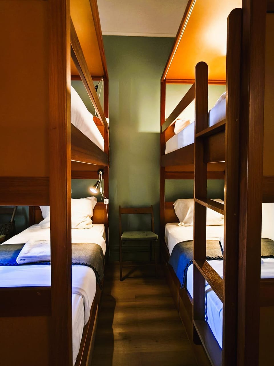 Bed, Photo of the whole room, Bedroom, bunk bed
