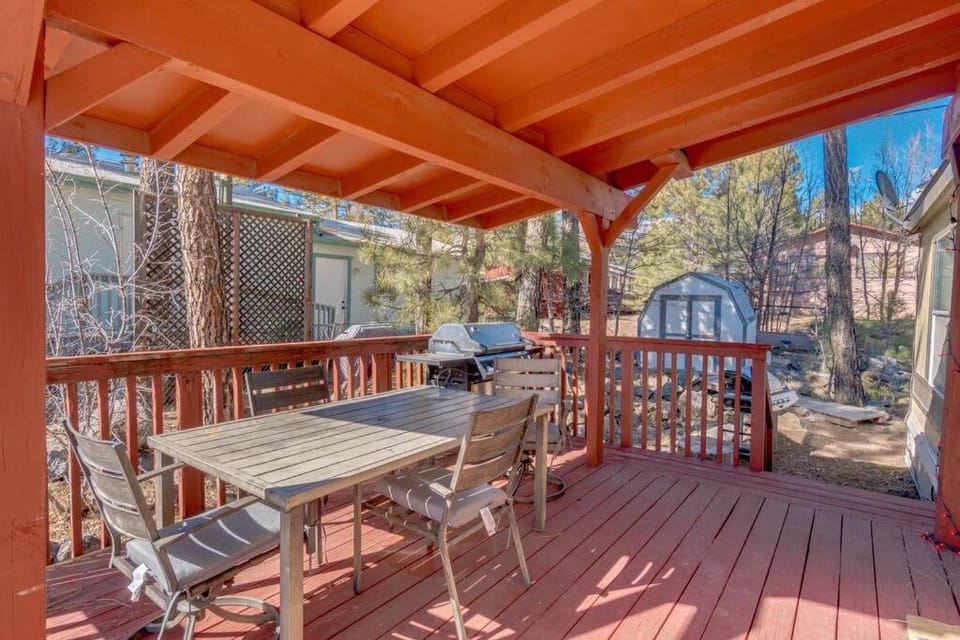 Patio, BBQ facilities, Balcony/Terrace