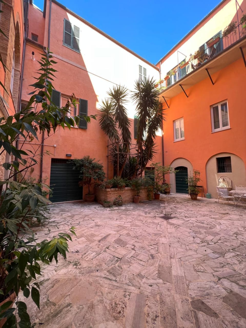 Inner courtyard view