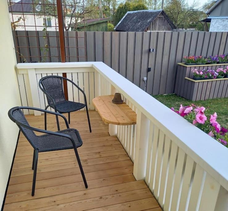 Pihtla tee külaliskorter 1 Apartment in Estonia
