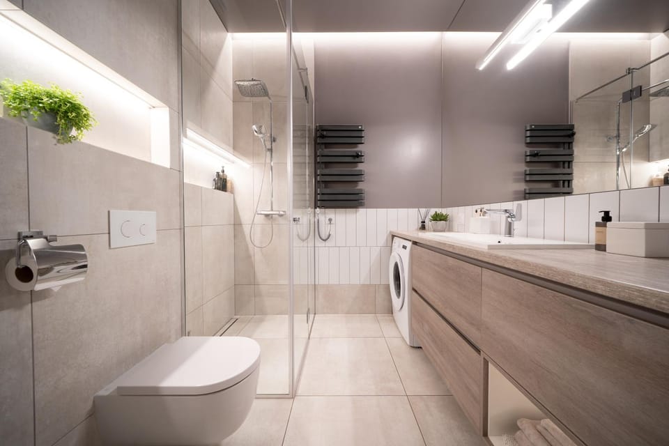 Shower, Toilet, Bathroom