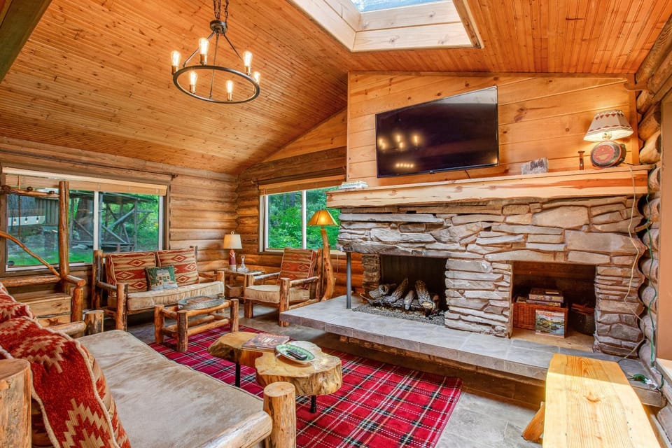Best Catch Cabin Cabin in Hood Canal
