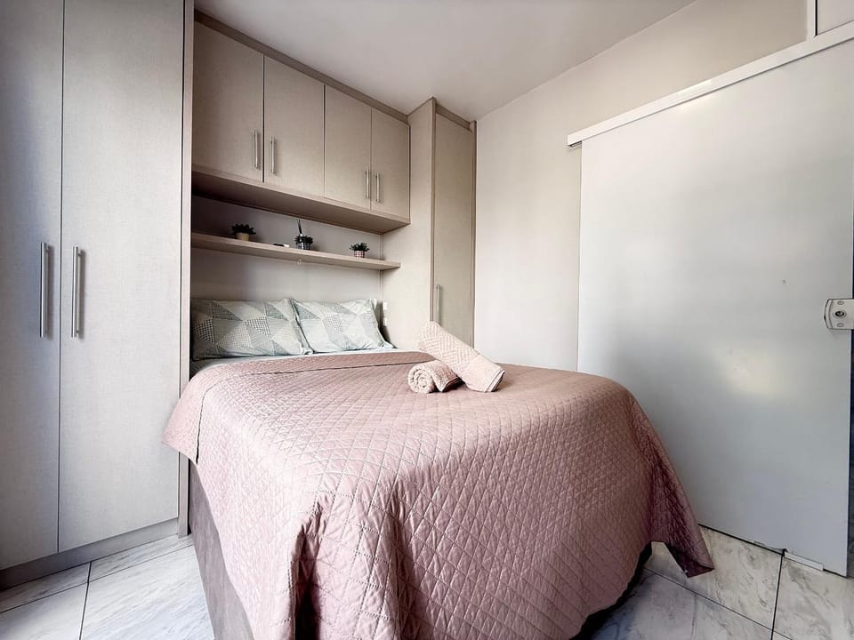 MA01- Kitnet com Ar | Vista Big Wheel | Garagem Apartment in Balneário Camboriú