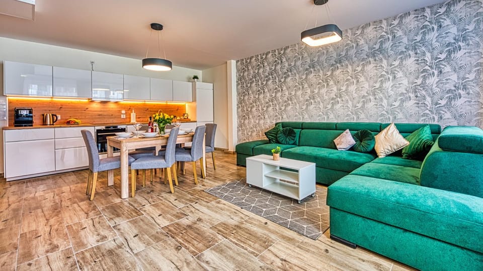 Apartament PO PRACY z SAUNĄ - 5D Apartamenty Apartment in Lower Silesian Voivodeship