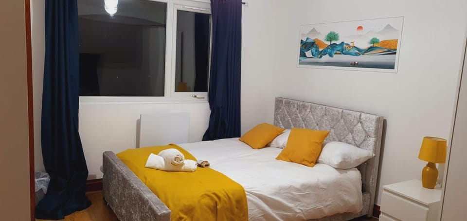 Marahomes Bed and Breakfast in Watford