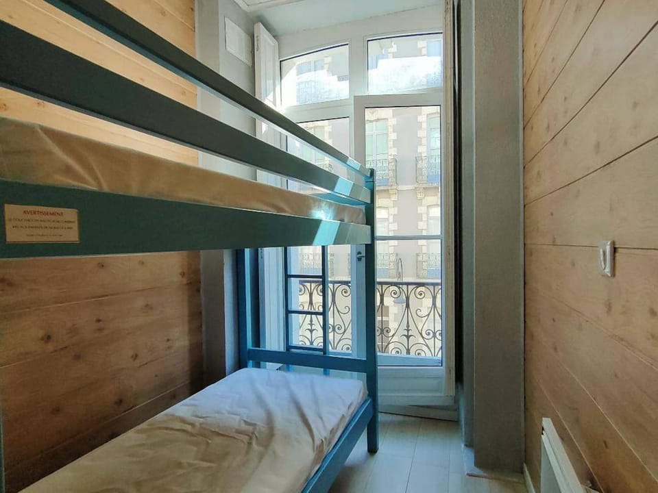 Appartement Centre-ville Cauterets 53m² 1 Chambre - FR-1-234-279 Apartment in Cauterets