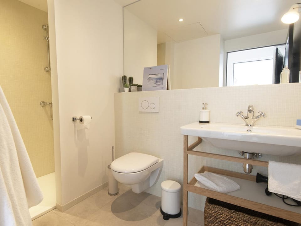 Studio élégant à Sauzon, port et village - FR-1-418-185 Apartment in Brittany
