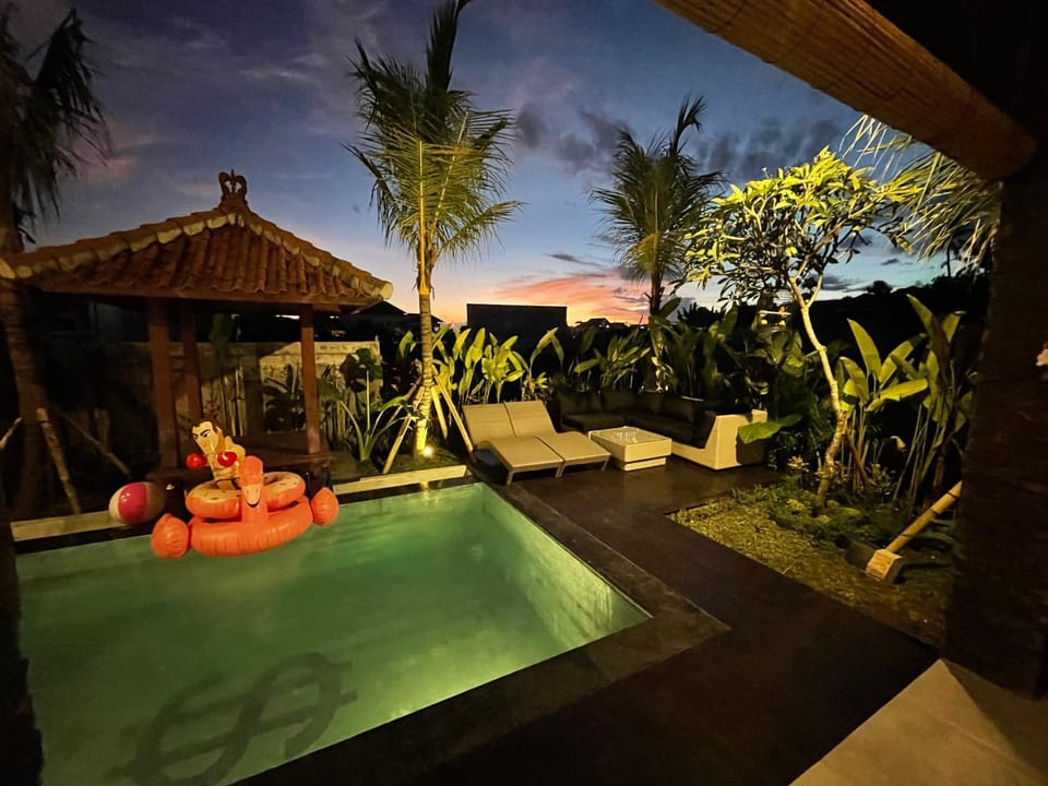 Pool view, Swimming pool, Sunset
