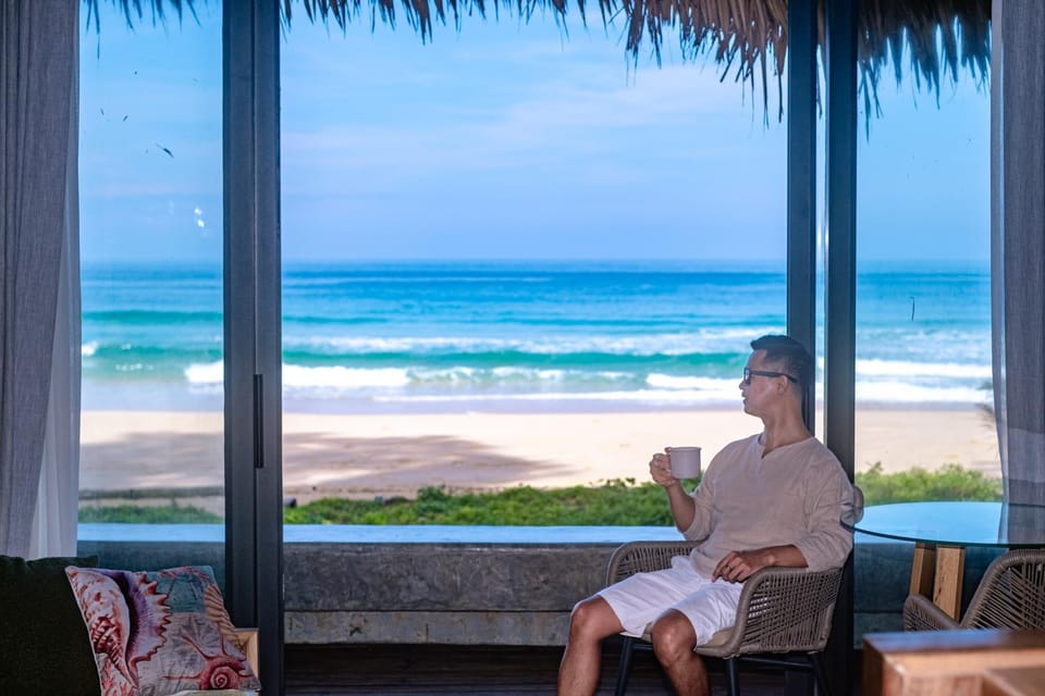 People, View (from property/room), Balcony/Terrace, Living room, Beach, Guests, Sea view