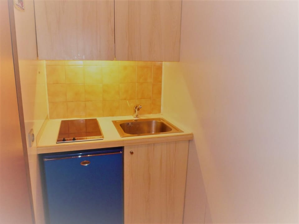 Résidence Le Palafour - Studio 2 personnes à Tignes au pied des pistes, des commerces, de l'ESF et de l'office du tourisme dans le quartier du lac. Appa MAE-2160 Apartment in Tignes