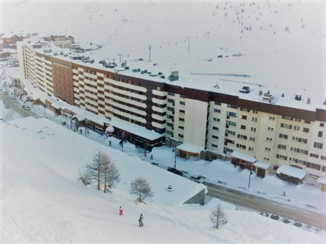 Résidence Le Palafour - Studio 2 personnes à Tignes au pied des pistes, des commerces, de l'ESF et de l'office du tourisme dans le quartier du lac. Appa MAE-2160 Apartment in Tignes