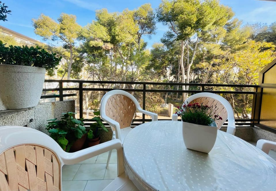 Estudio familiar con piscina en Playa Levante Apartment in Salou