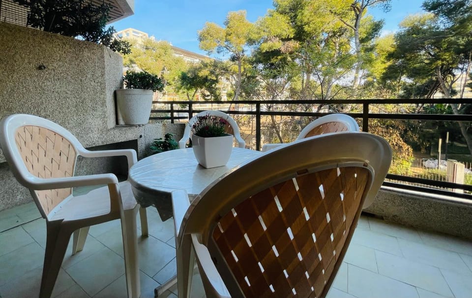Estudio familiar con piscina en Playa Levante Apartment in Salou