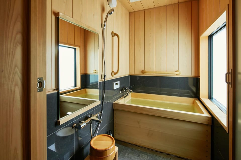 Bathroom, Bath
