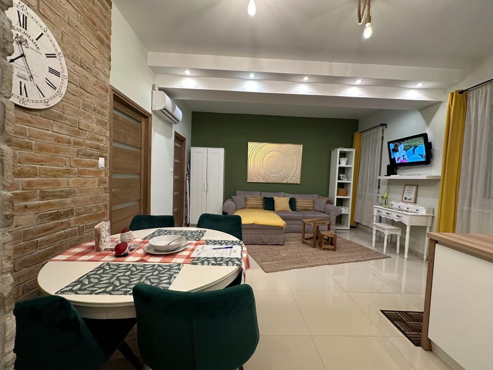 Travel Studio Apartment in Hungary