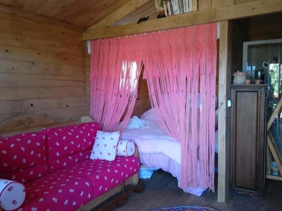 Chalet sur Pilotis Ane'ita de l'Arbenquens Chalet in Provence-Alpes-Côte d'Azur