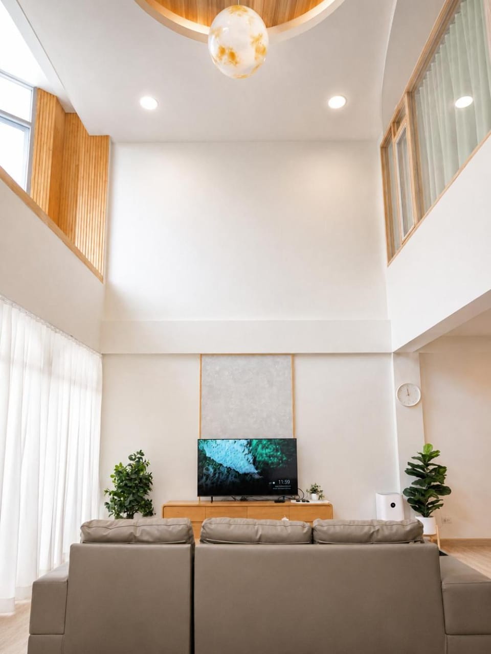 Communal lounge/ TV room, TV and multimedia, Living room