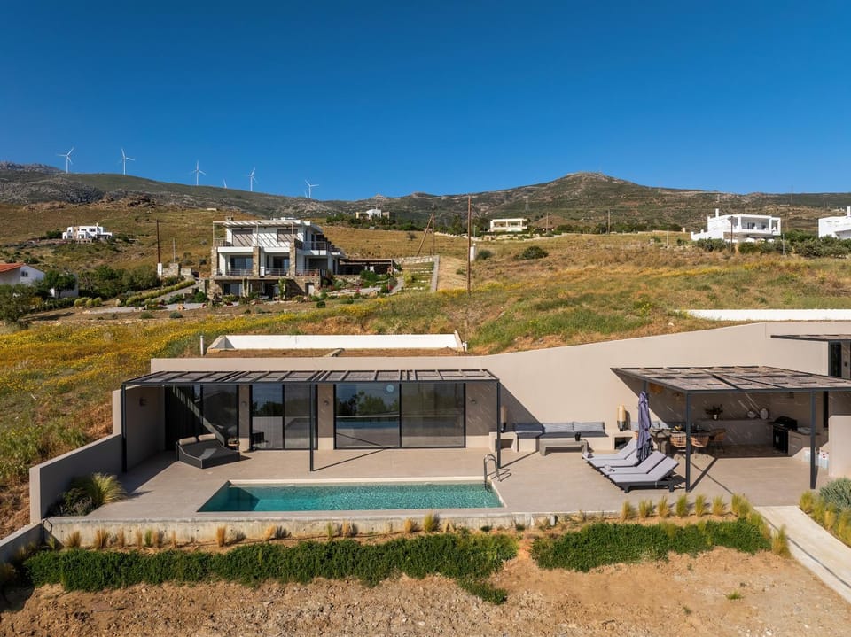 Property building, Seating area, Sea view, Sea view, Swimming pool, Sunset
