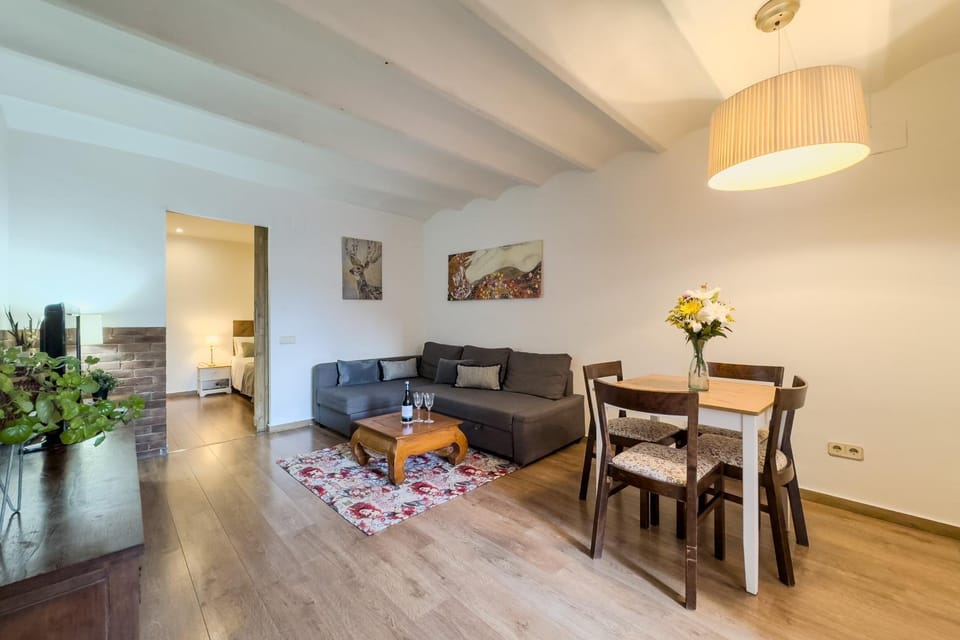 Cozy Place next to Park Güell Apartment in Barcelona