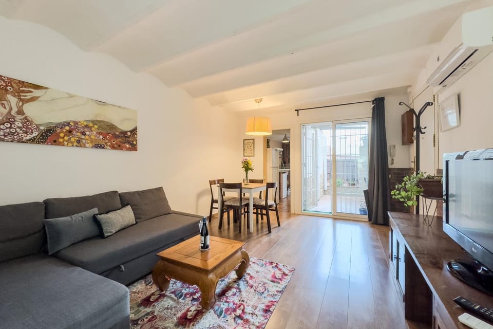Cozy Place next to Park Güell Apartment in Barcelona