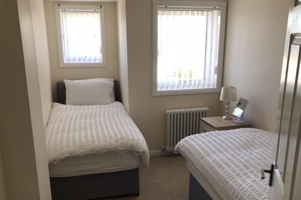Beautiful 3-Bed Apartment in Gourock Apartment in Greenock