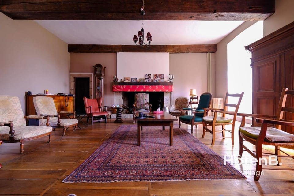 Le château du Fraysseix à Roziers-Saint-Georges Country House in Nouvelle-Aquitaine