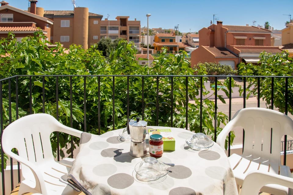Off site, Balcony/Terrace