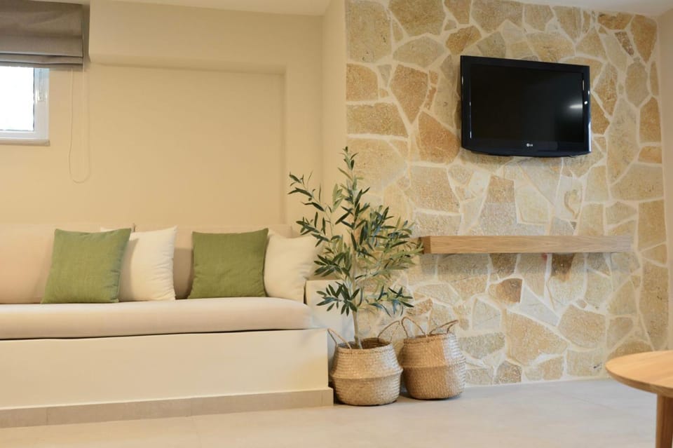 TV and multimedia, Seating area