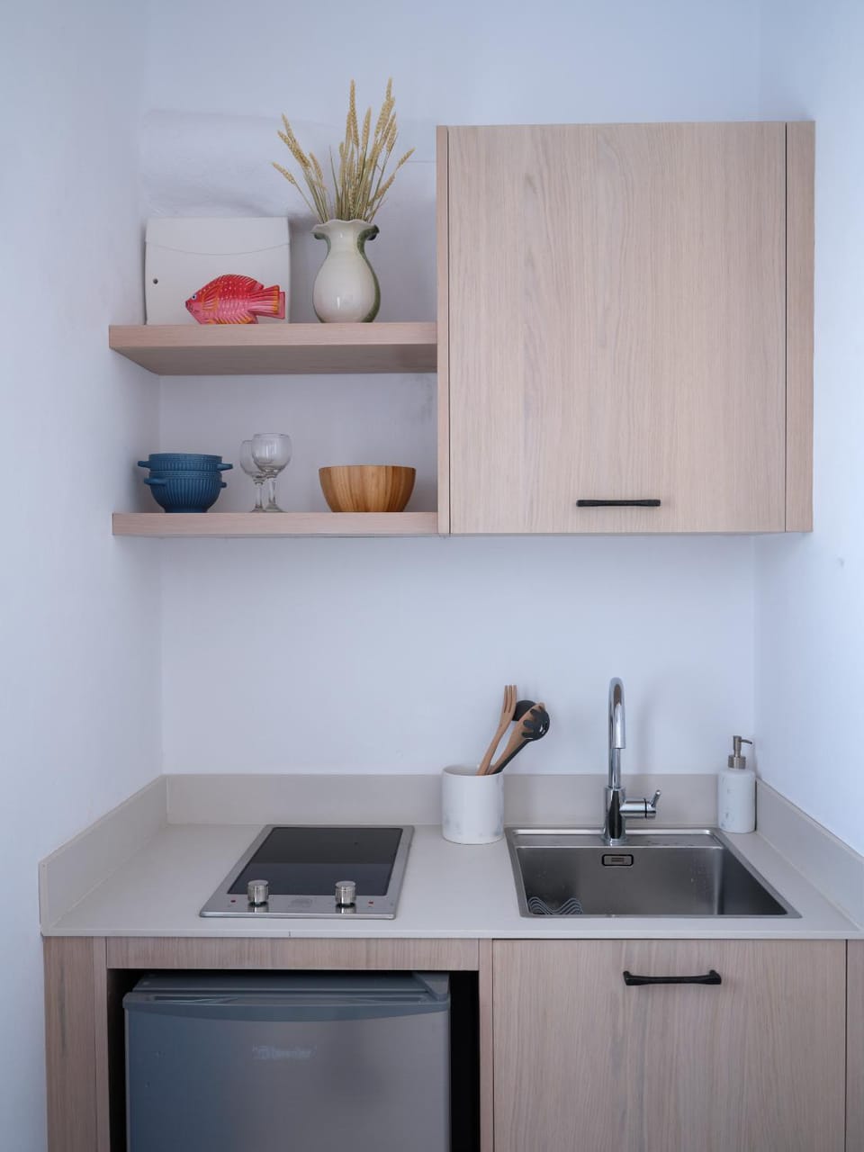Etherio Studio IV Apartment in Decentralized Administration of the Aegean