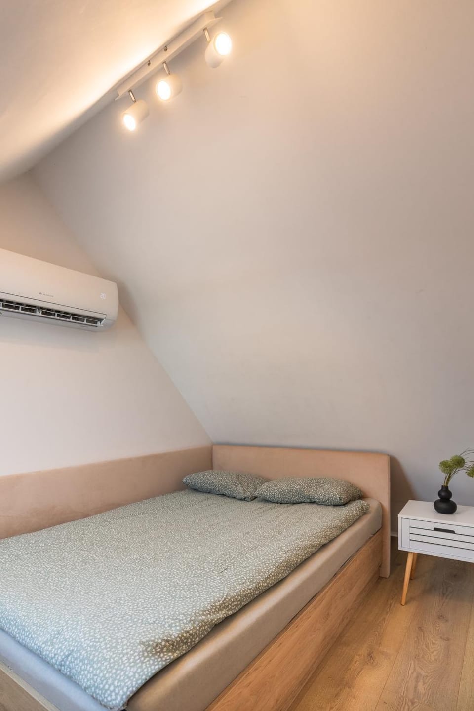 Cosy Studio in the City center with Air conditioneer! Apartment in Klaipėda