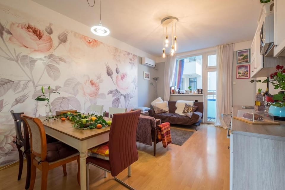 ART! Central & artistic apartment! Apartment in Sofia
