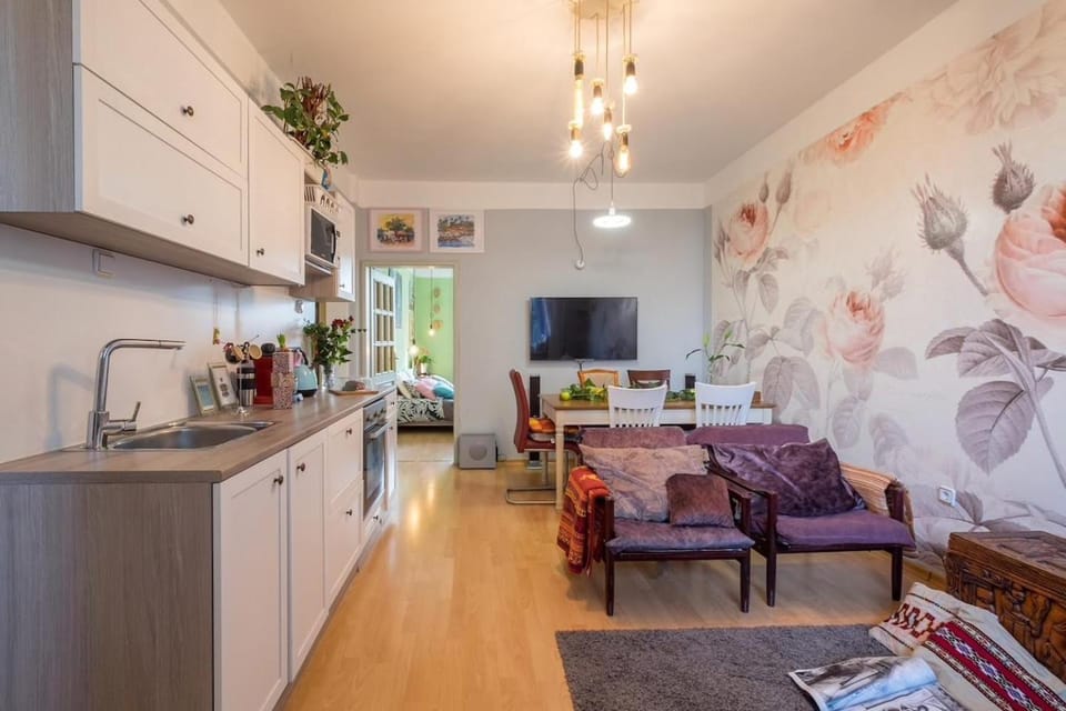 ART! Central & artistic apartment! Apartment in Sofia