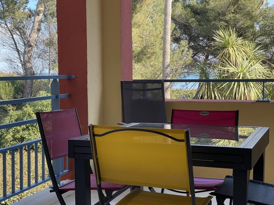 Patio, View (from property/room), Balcony/Terrace, Sea view